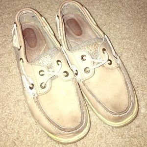 Tan Sperrys