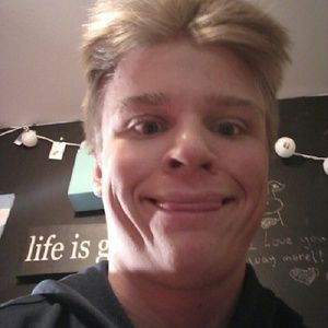 Meet your Posher, Abbey