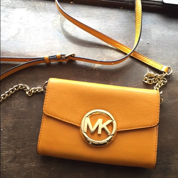 MICHAEL KORS PURSE