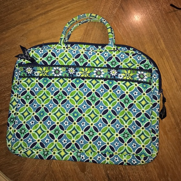 Vera Bradley 15 inch laptop case.