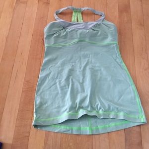 Lulu yoga top