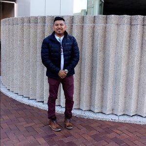 Meet your Posher, Jonathan