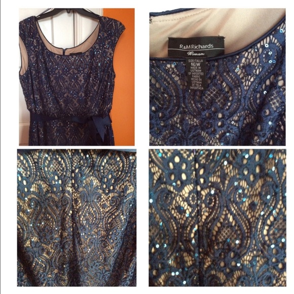 R M Richards Navy Plus Size Cap-Sleeve Lace Gown - Picture 2 of 4