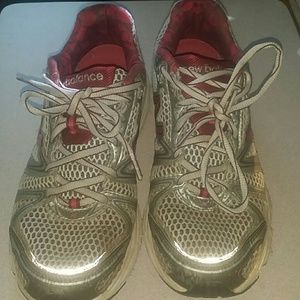New Balance Womens 759