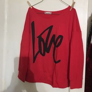 Red love short never worn Brand new no tag