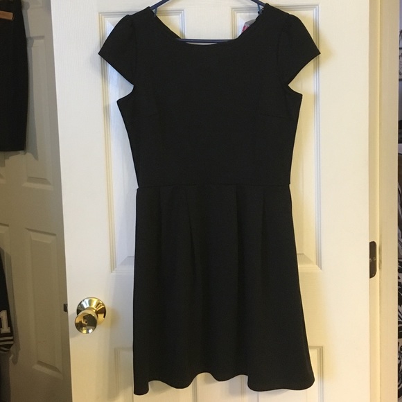 Dorthy Perkins black dress - Picture 4 of 5