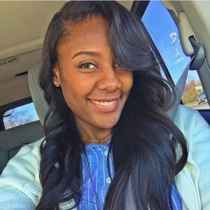 Meet your Posher, Cassedra