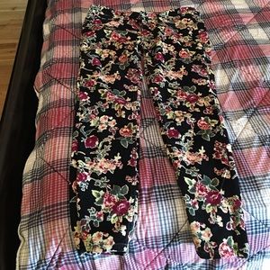 FREE PEOPLE FLORAL CORDUROY PANTS