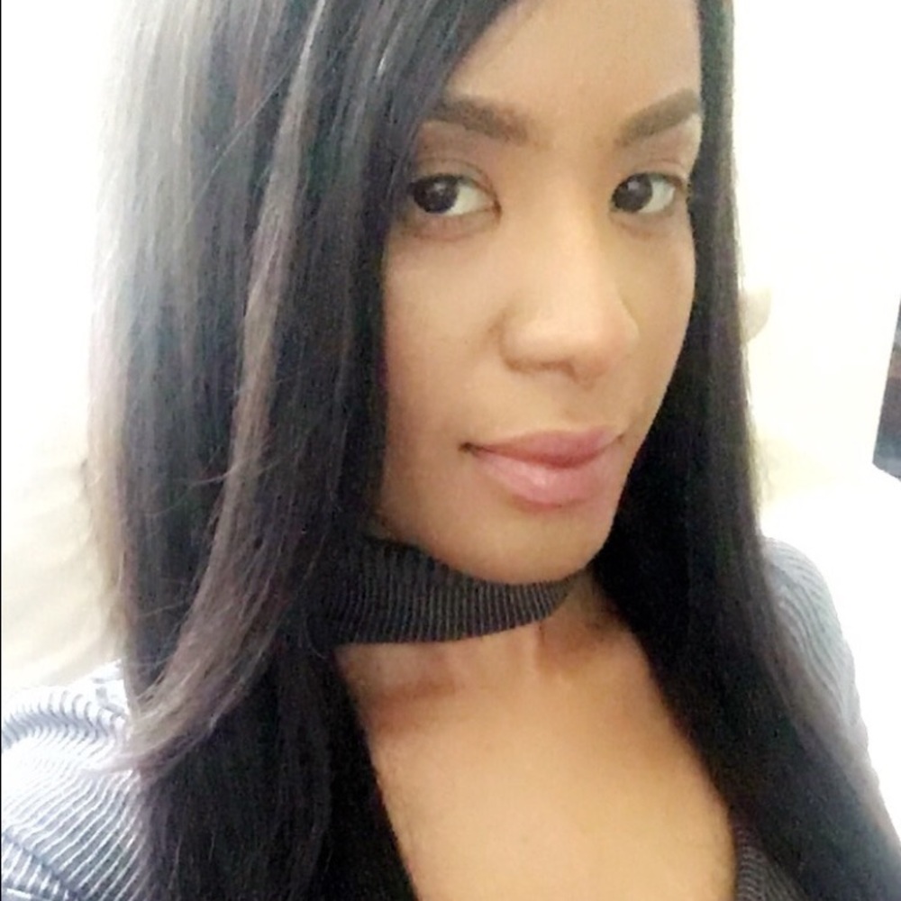 Meet your Posher, Niki