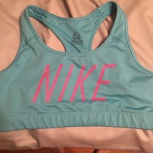 Nike driFit sports bra size LG