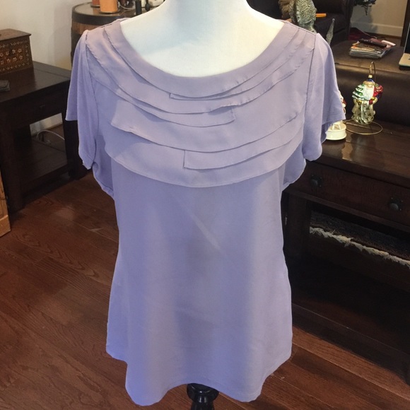 💥TOPS 2/$15 💥 Purple blouse from The Limited