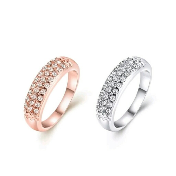 ⭐NEW! Stainless Steel CZ Band Ring Size 8 SILVER