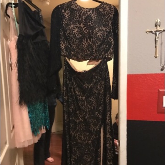 Two Piece Sequin Lace Gown size XL
