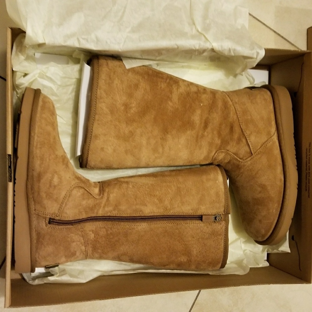 UGG Women's Alber Suede Chestnut BOOTS Size 5 - Picture 3 of 7