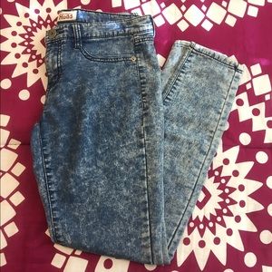 Acid Wash Jeggings