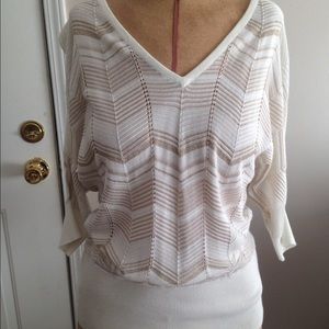 V neck knot blouse