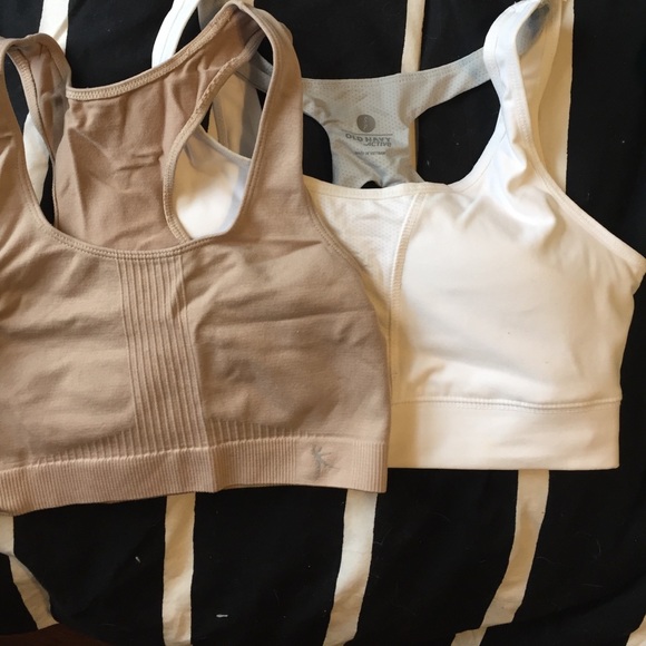 2 size small sport bras! Great condition & support