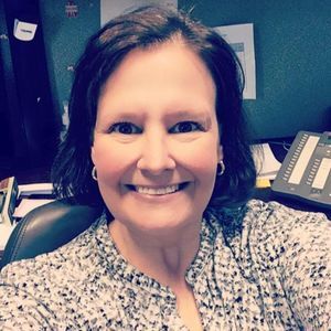 Meet your Posher, Kelli