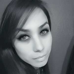 Meet your Posher, April