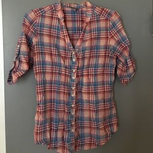 Rubbish button down.