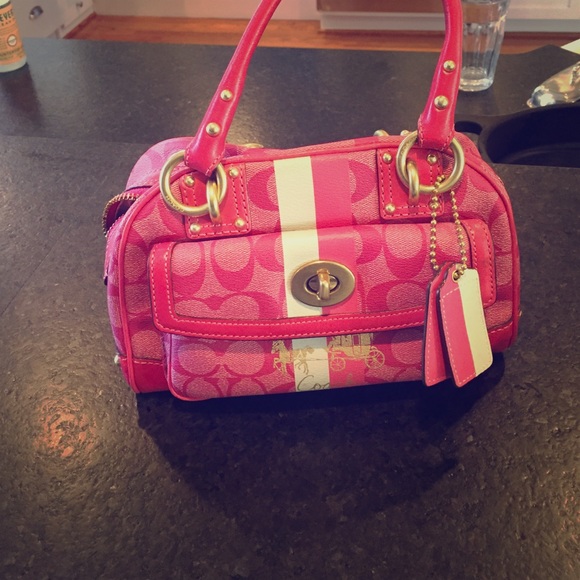 Coach bag!!