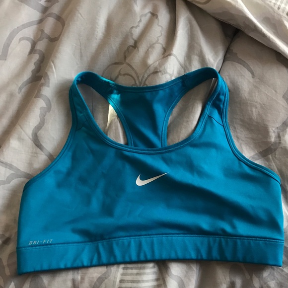 Dri fit sports bra