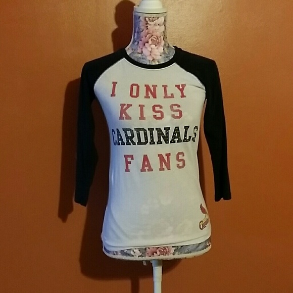 PINK Victorias secret cardinals tee