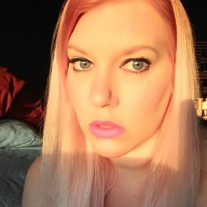 Meet your Posher, Marisa