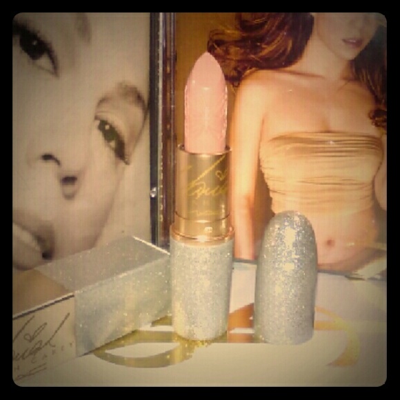 Mariah Carey Bit of Bubbly