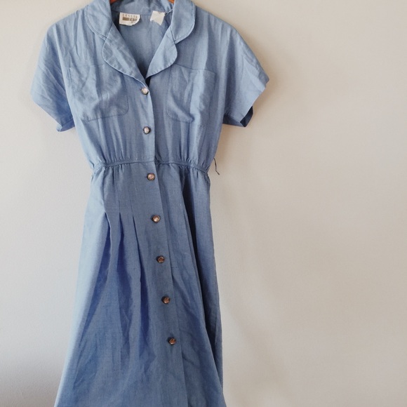 Vintage collar dress 🌼