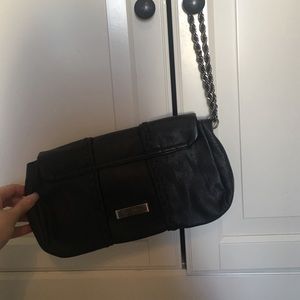 Jessica Simpson clutch