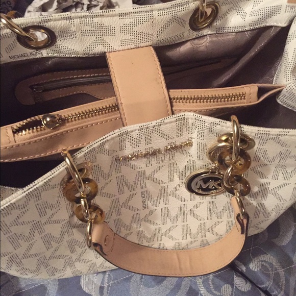 SOLD - Picture 2 of 3