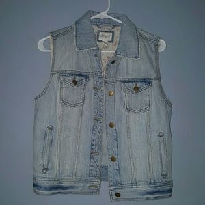 Light Denim Vest by Forever 21