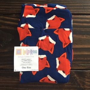 LuLaRoe BNWT- OS Foxes