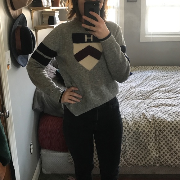 Tommy Hilfiger vintage prep school wool sweater