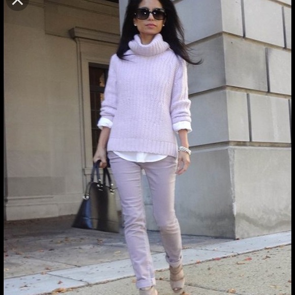 Banana Republic Pants - Banana Republic stretchy skinny pants. $15 today