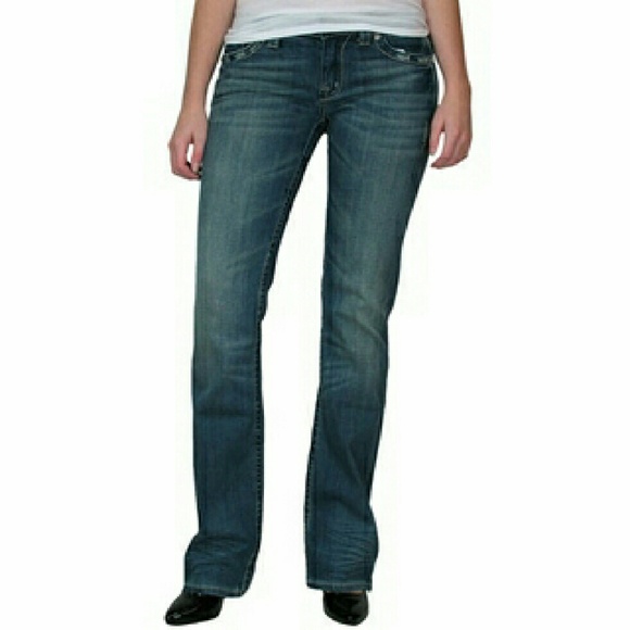 Miss Me distressed Fleur de Lis jeans - Picture 2 of 4