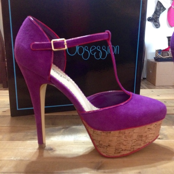 HOST PICK❤Sole Obsession purple suede heels - Picture 3 of 4