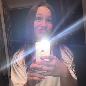 Meet your Posher, Brooke