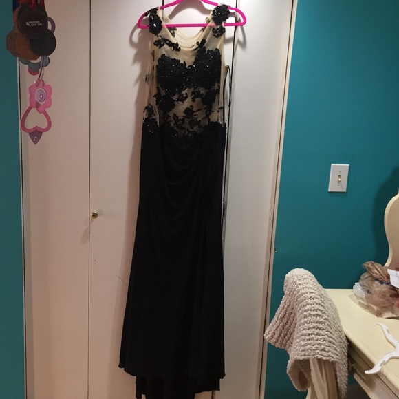 Black dress