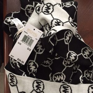 Michael Kors Scarf!! Brand new!!