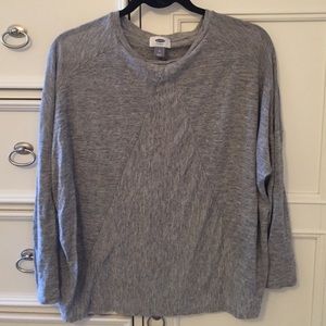Old Navy gray top