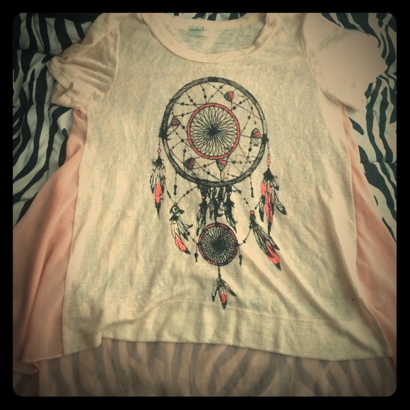 A cute blouse