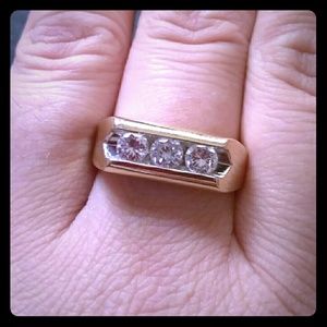 Three Diamond 1.5 Carat 14K Yellow Gold Ring