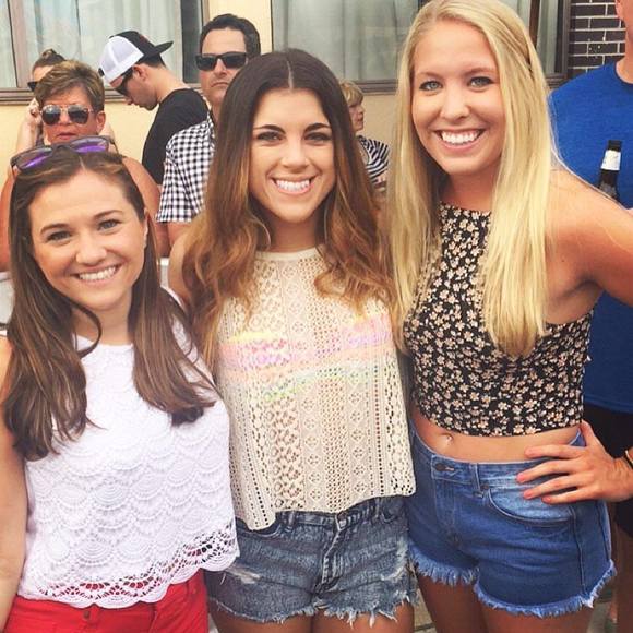 Meet your Posher, Katina - Picture 1 of 1