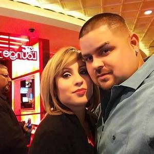 Meet your Posher, Lino