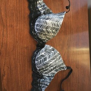 Black and white tribal lead print bra
