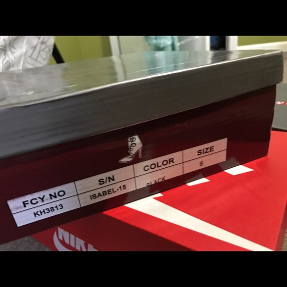 Strapping black heels - Picture 4 of 4