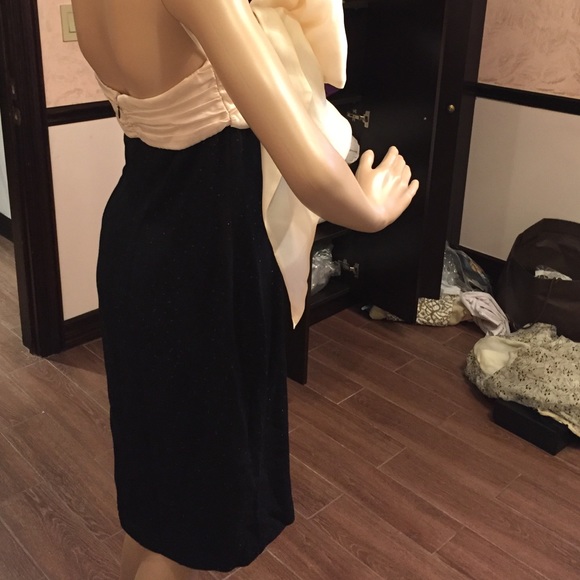 Big bow detailed black party dress - Picture 2 of 4