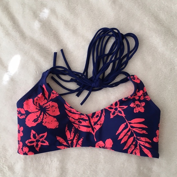 Swim top